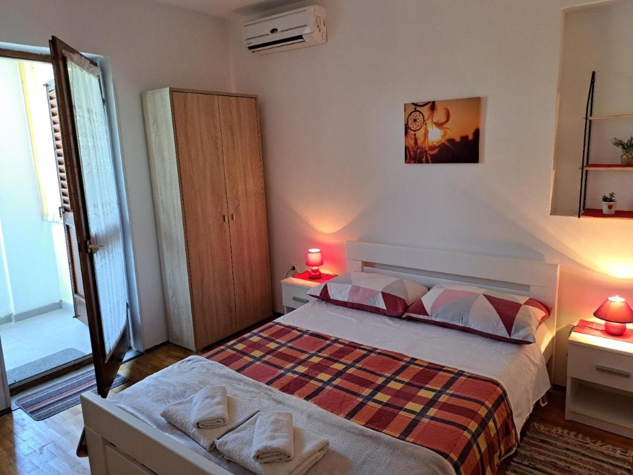 Accomodation Mirjana Rooms Poreč Exterior foto